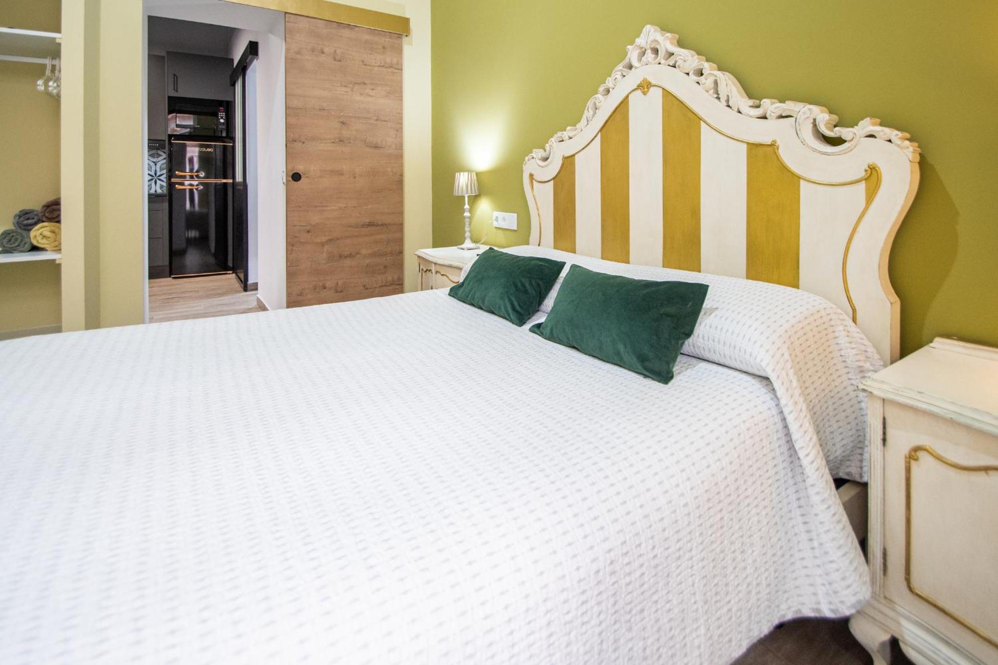 Caleta Appartement *